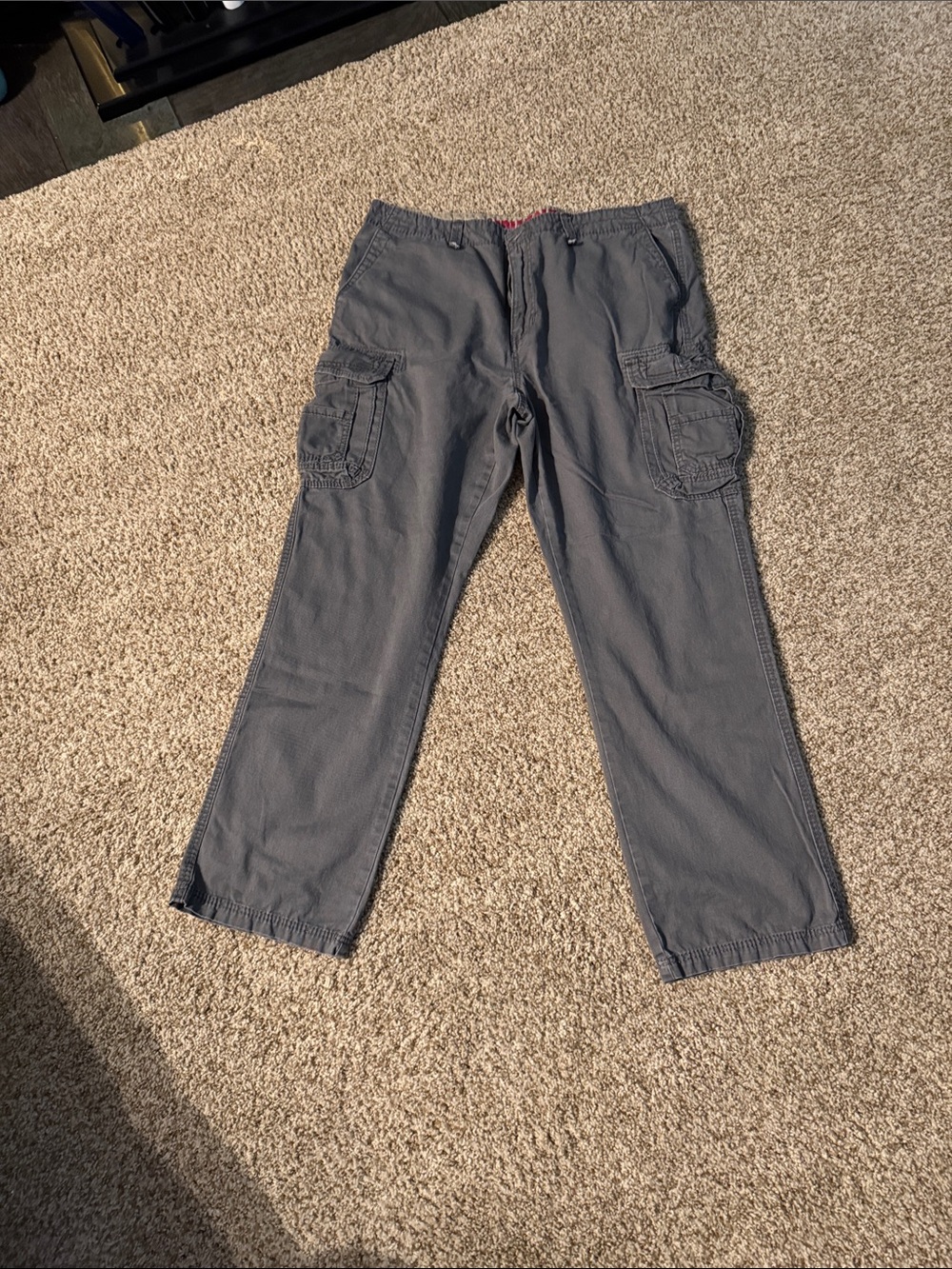UNIONBAY Men's Gray Cargo Pants with Utility Pockets
